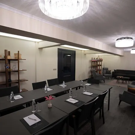 Cunda Nonna Hotel *