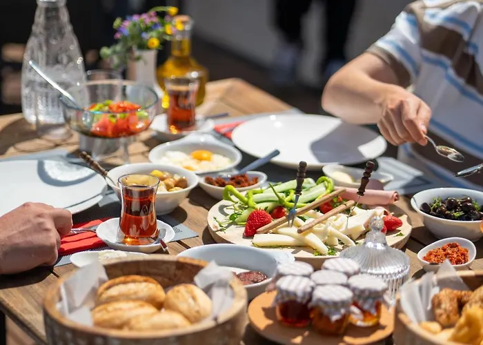 Cunda Nonna 酒店 Ayvalı